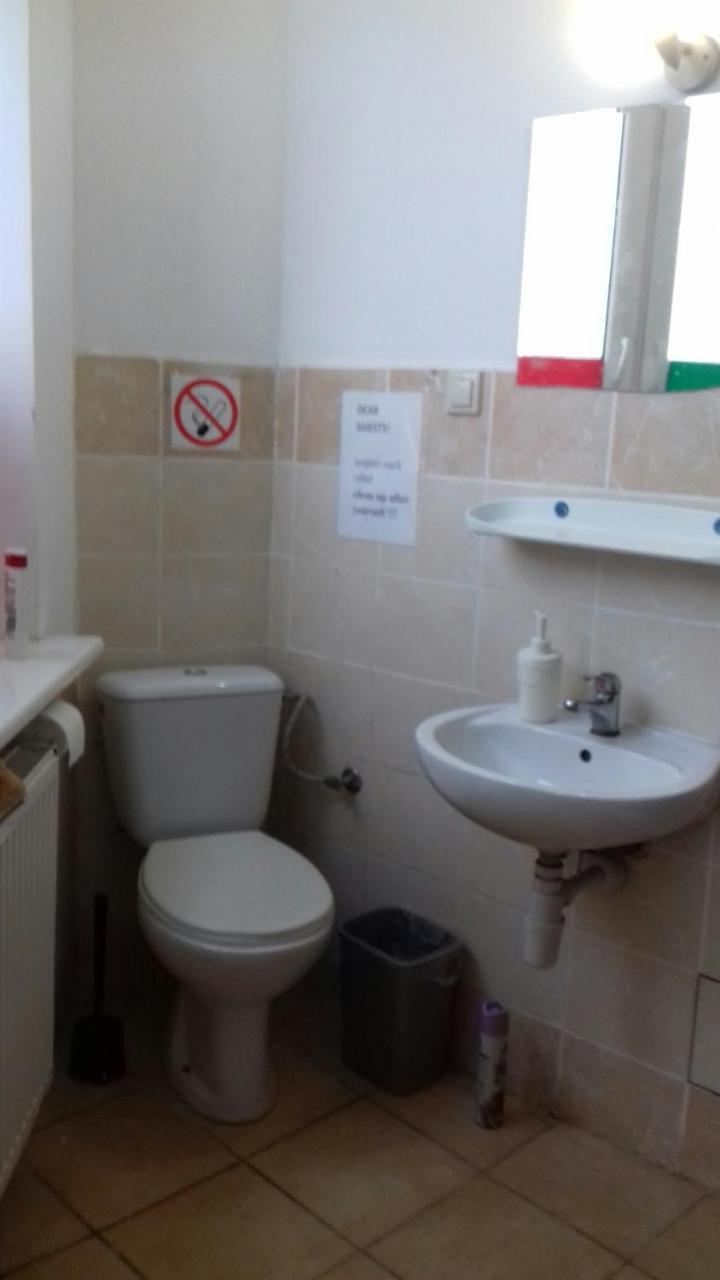 Art Hostel Krasków Εξωτερικό φωτογραφία